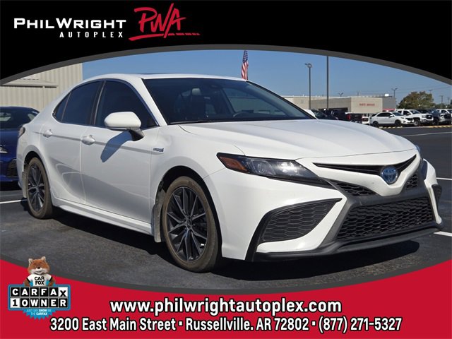 Used 2021 Toyota Camry SE w/ Audio Upgrade Package