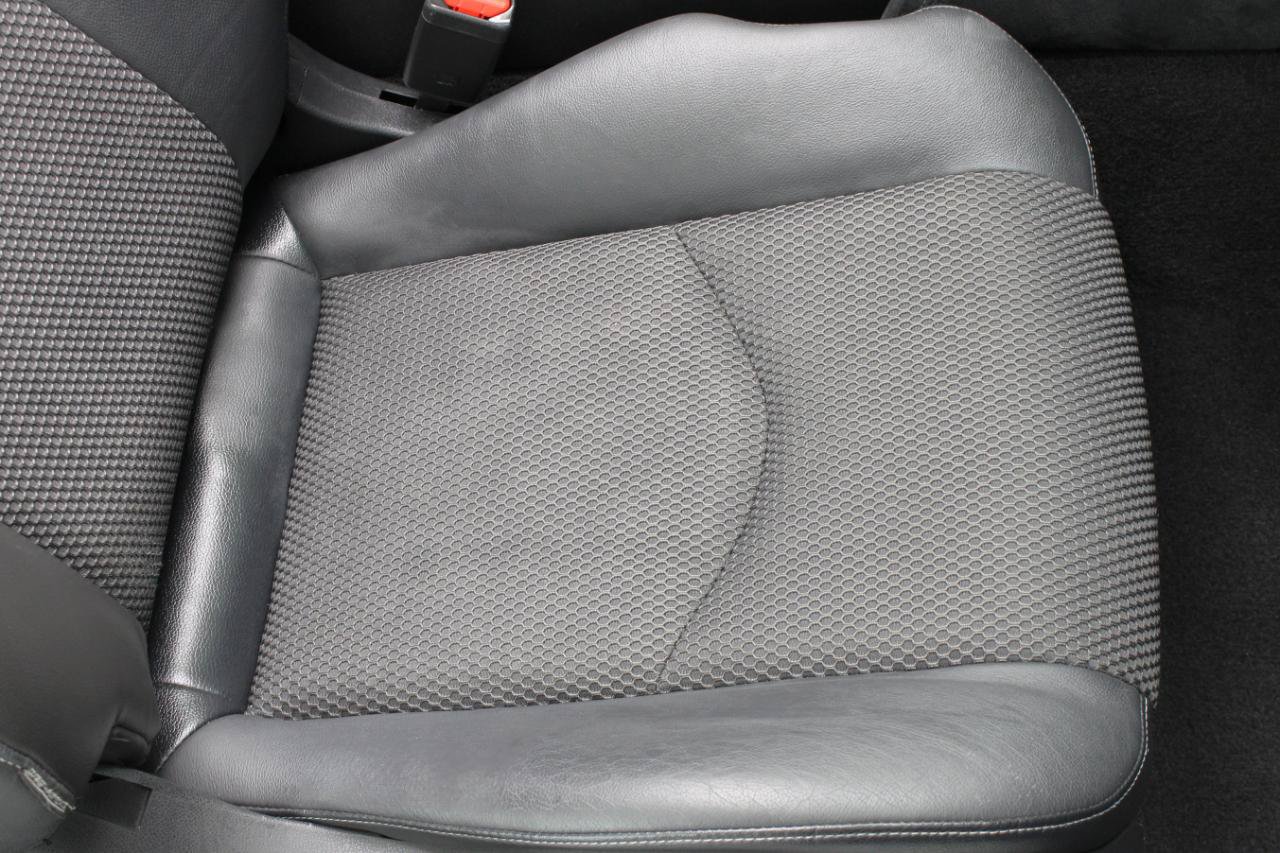 Used 2010 Nissan 370Z Touring w/ Sport Pkg RWD image 48