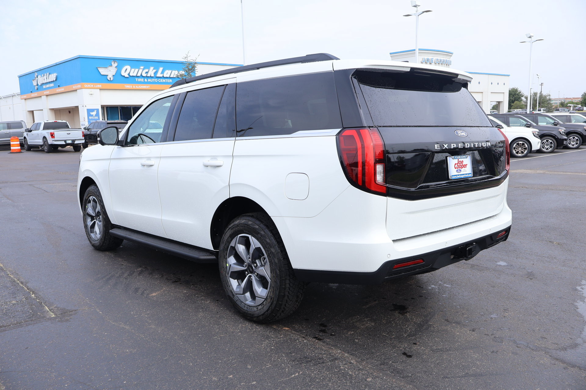 New 2027 Ford Expedition Active AWD/4WD image 24