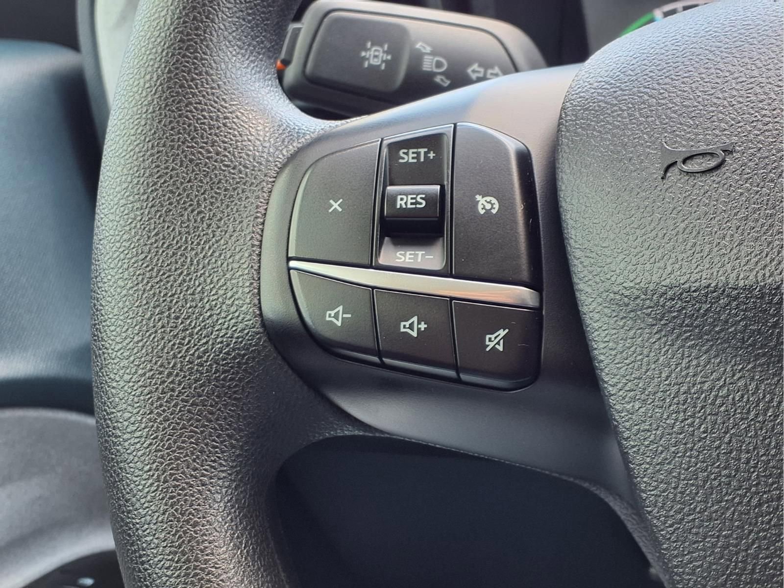 Used 2023 Ford Maverick XLT image 21