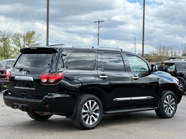 Used 2018 Toyota Sequoia Limited AWD/4WD image 40