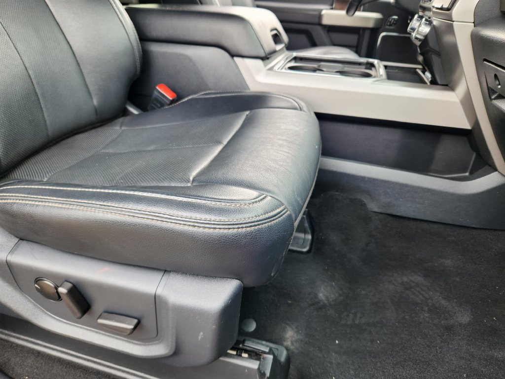 Used 2022 Ford F350 Lariat w/ Lariat Ultimate Package AWD/4WD image 14