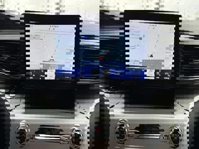 Used 2021 Ford Explorer XLT w/ Equipment Group 202A image 31