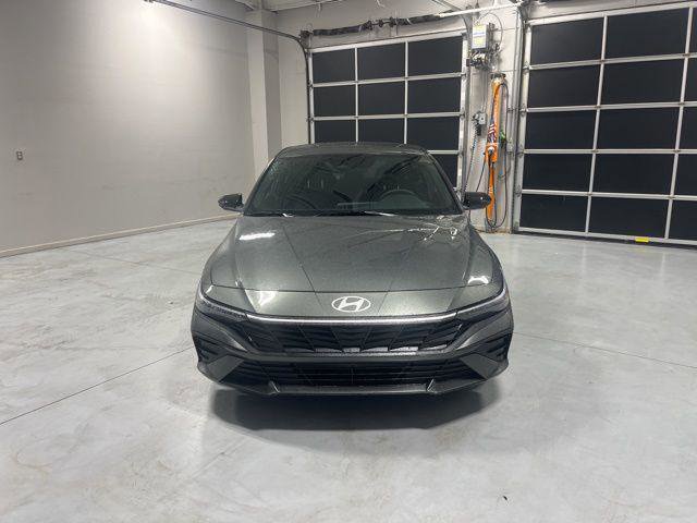 New 2026 Hyundai Elantra Sport image 2