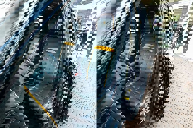 Used 2020 Rolls-Royce Cullinan Black Badge image 54