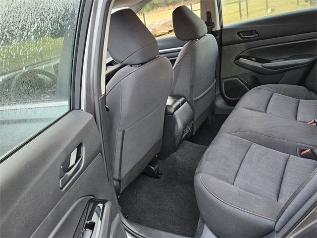 Used 2023 Nissan Altima 2.5 SV image 7