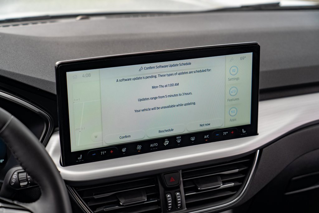 Used 2023 Ford Escape Platinum image 20