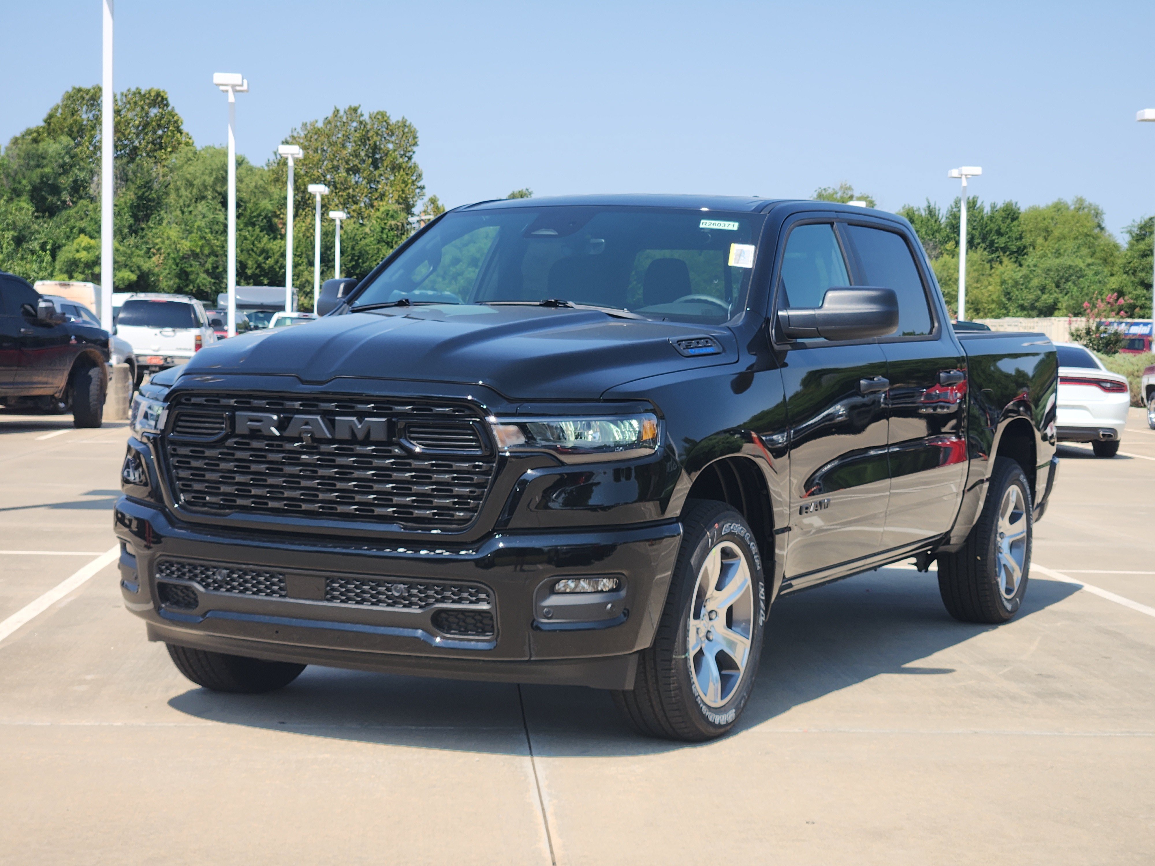 New 2026 RAM 1500 Express AWD/4WD image 2