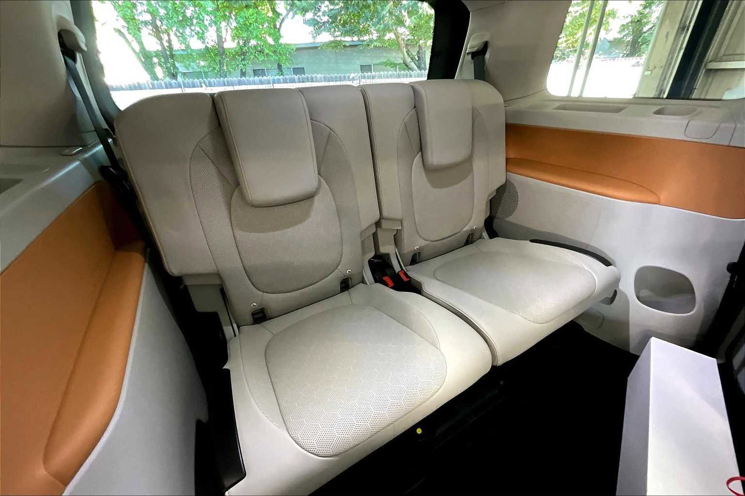 New 2025 Volkswagen ID. Buzz 1st Edition image 26