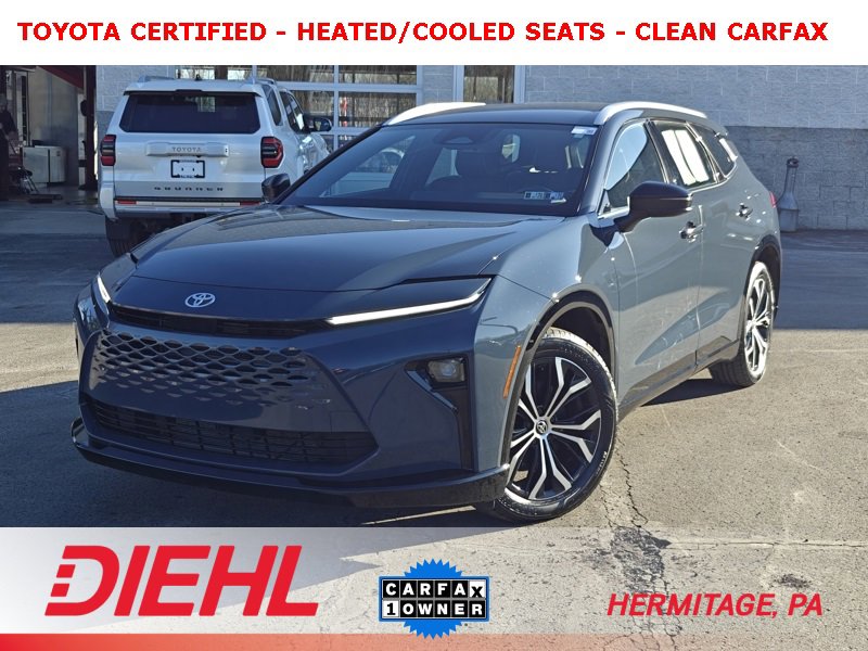 Used 2025 Toyota Crown Signia image 1