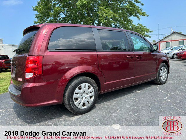 Used 2018 Dodge Grand Caravan SE w/ UConnect Hands-Free Group image 6