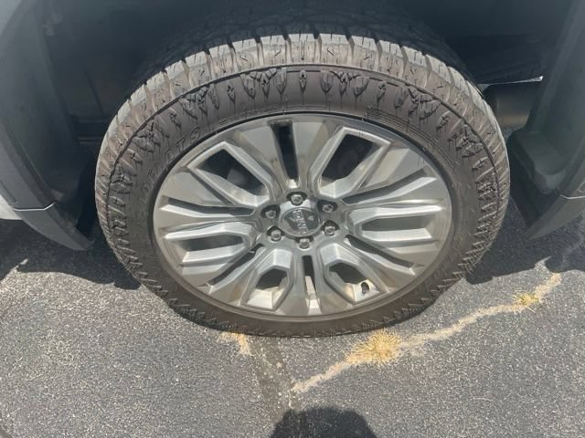 Certified 2022 GMC Sierra 1500 Denali w/ Denali Premium Package AWD/4WD image 6