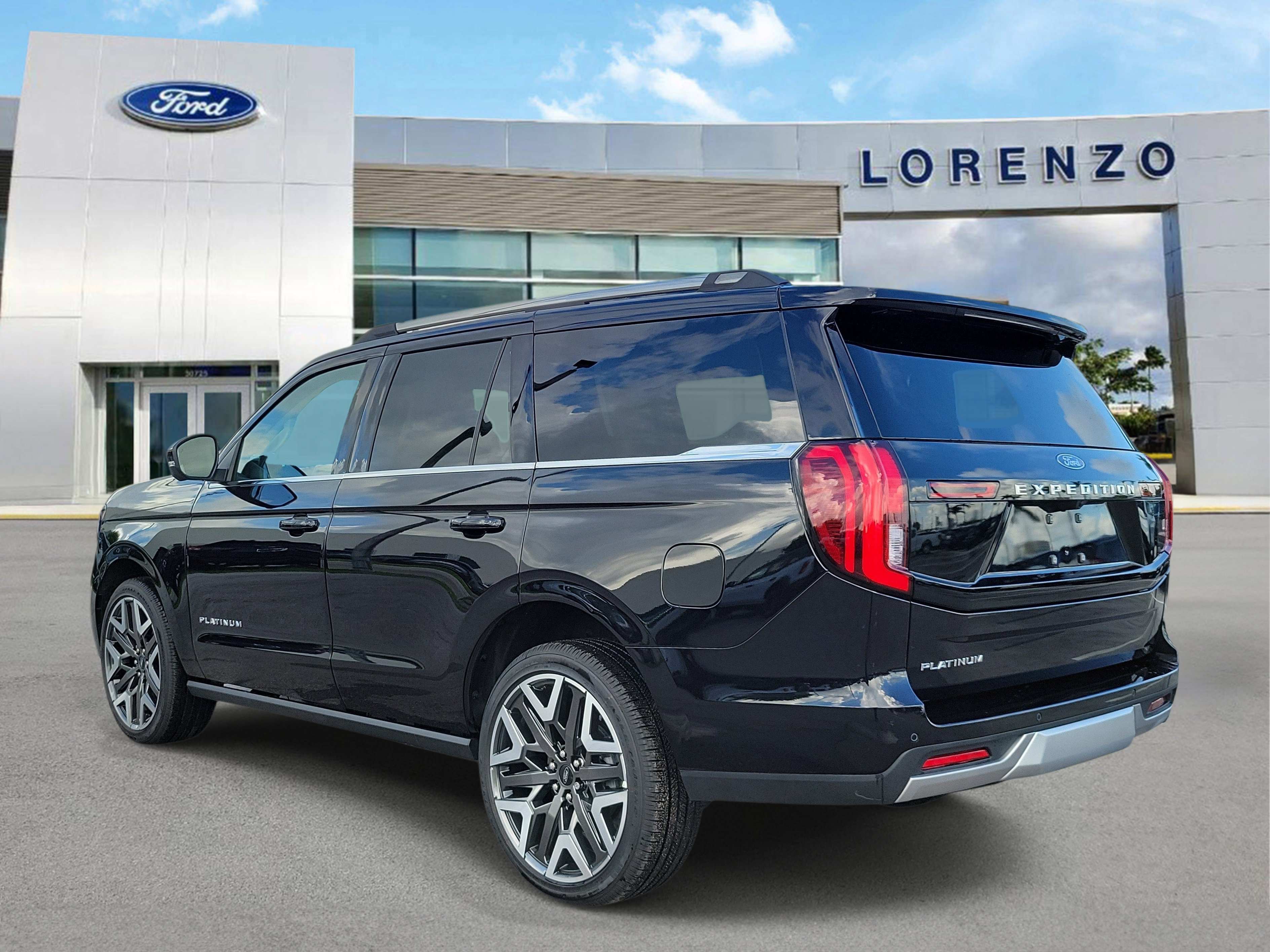 New 2026 Ford Expedition Platinum w/ Platinum Ultimate Package AWD/4WD image 6