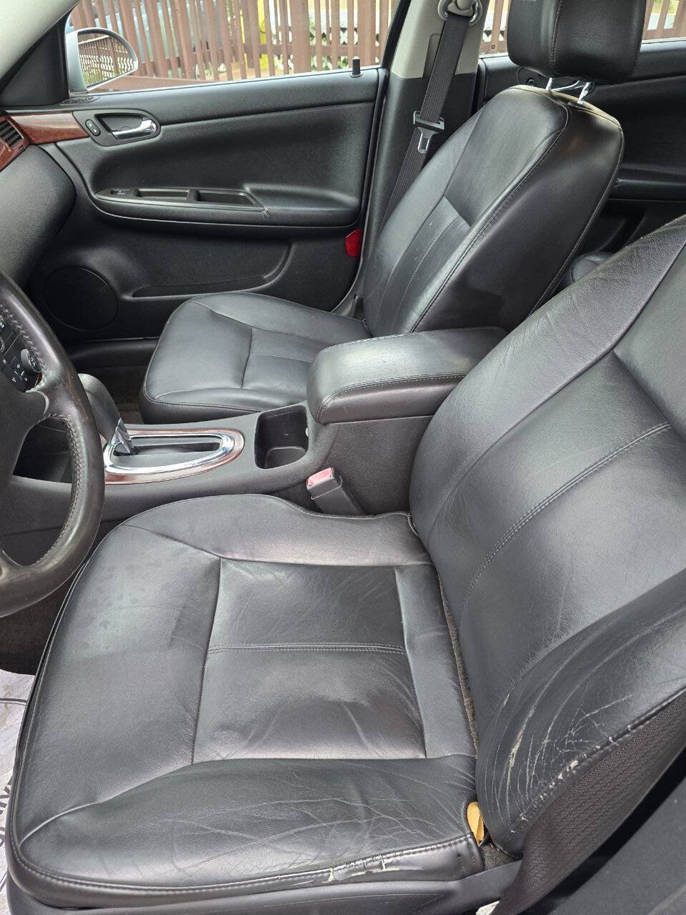 Used 2007 Chevrolet Impala SS w/ Convenience Package FWD image 17