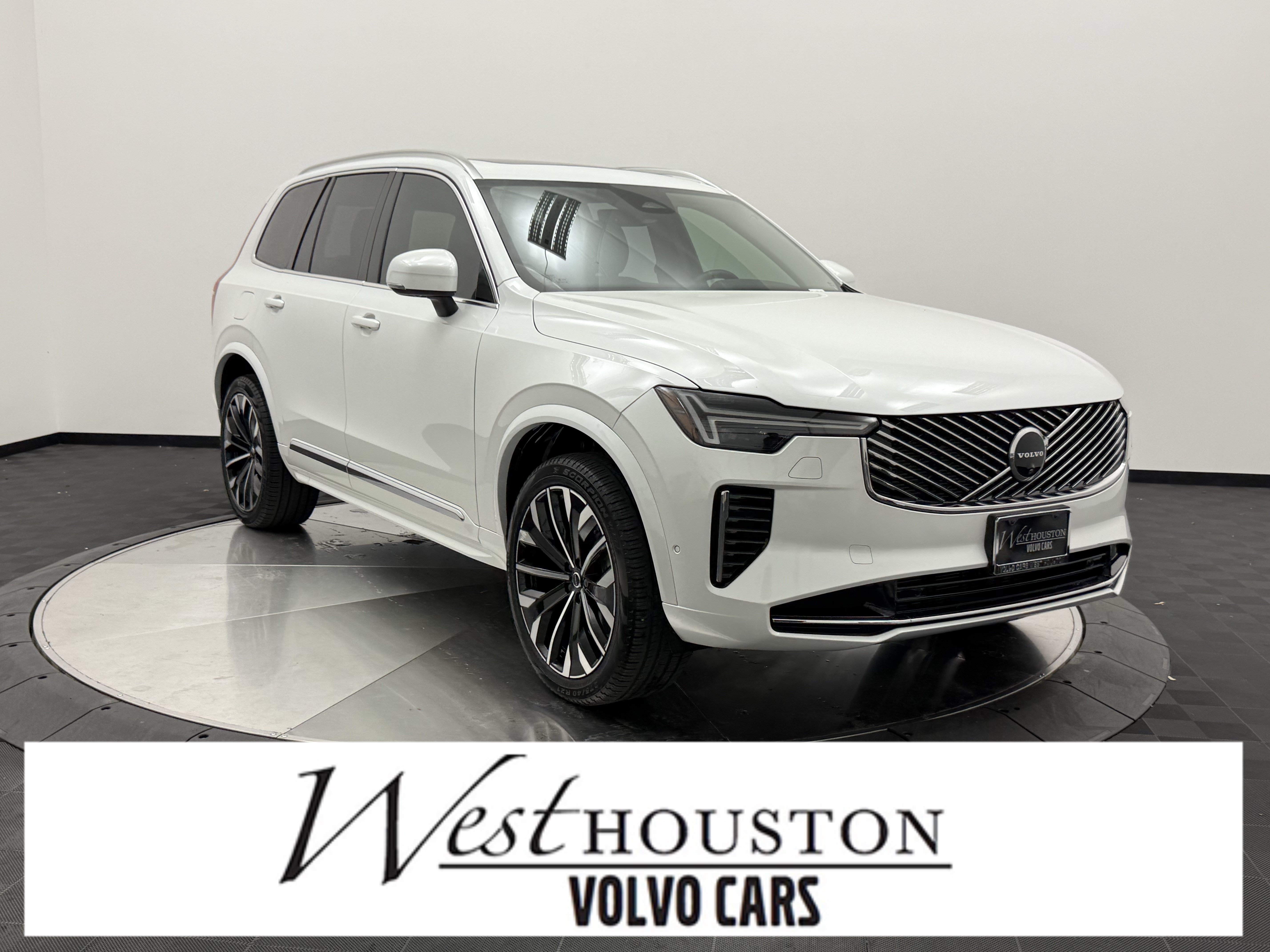 Certified 2025 Volvo XC90 B5 Plus w/ Protection Package Premier