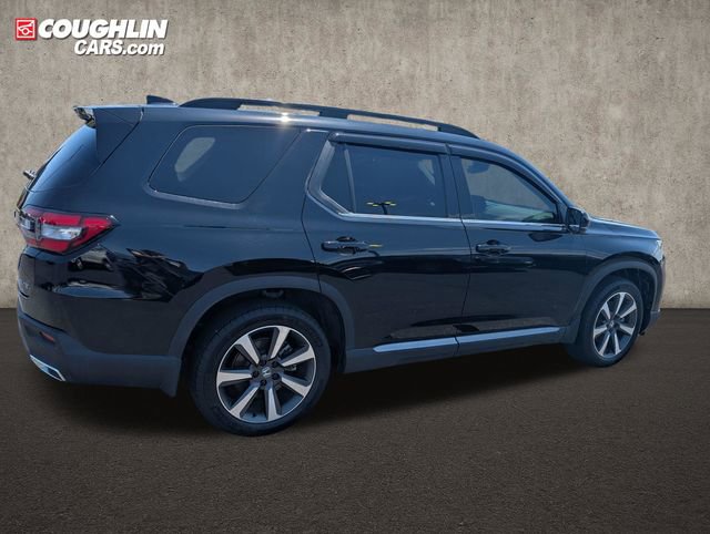 Used 2025 Honda Pilot Elite image 8