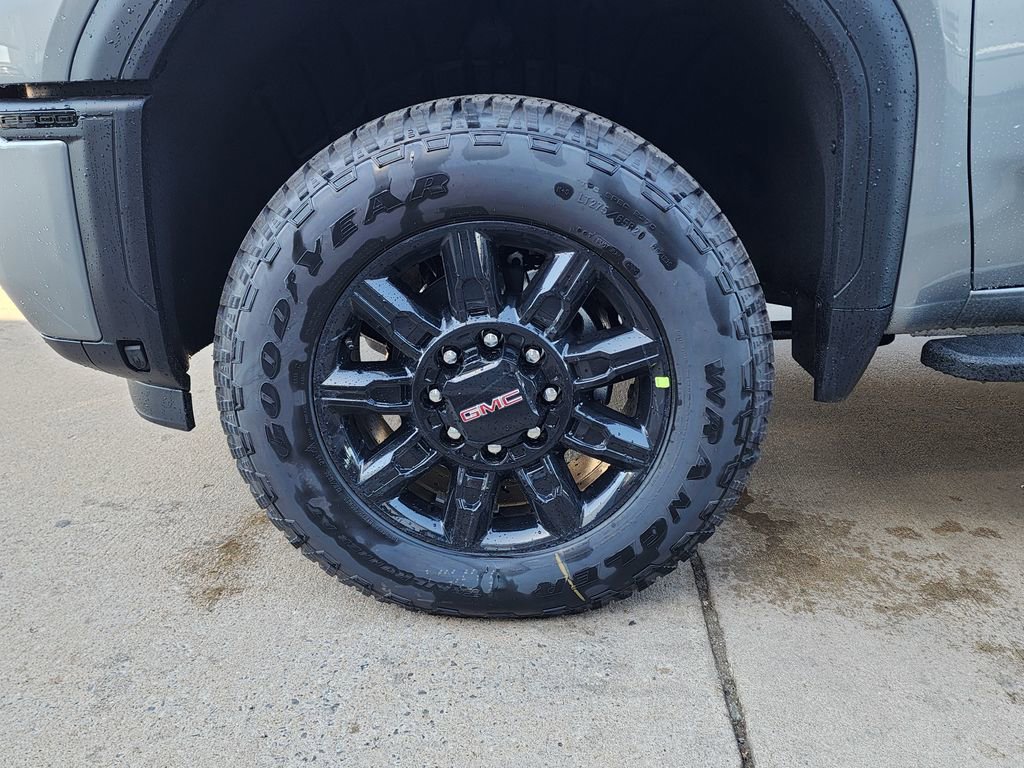 New 2026 GMC Sierra 2500 AT4 w/ AT4 Premium Plus Package image 56