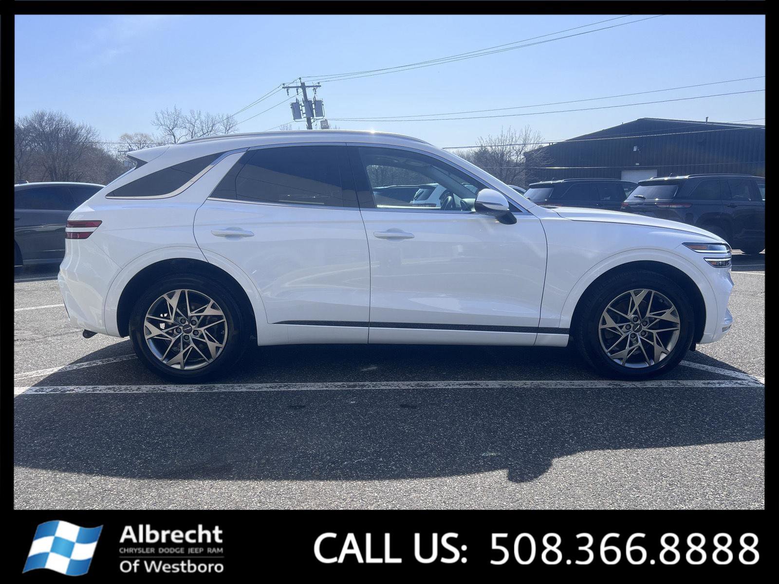 Used 2022 Genesis GV70 2.5T w/ Select Package AWD/4WD image 6