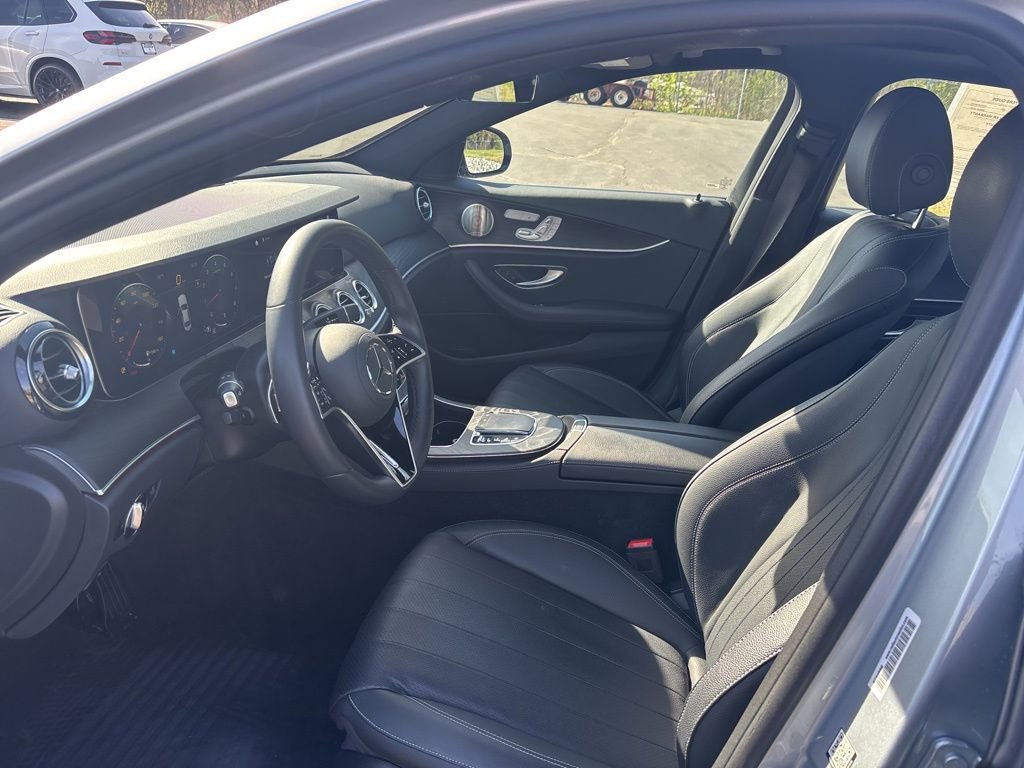 Used 2022 Mercedes-Benz E 350 Sedan image 11