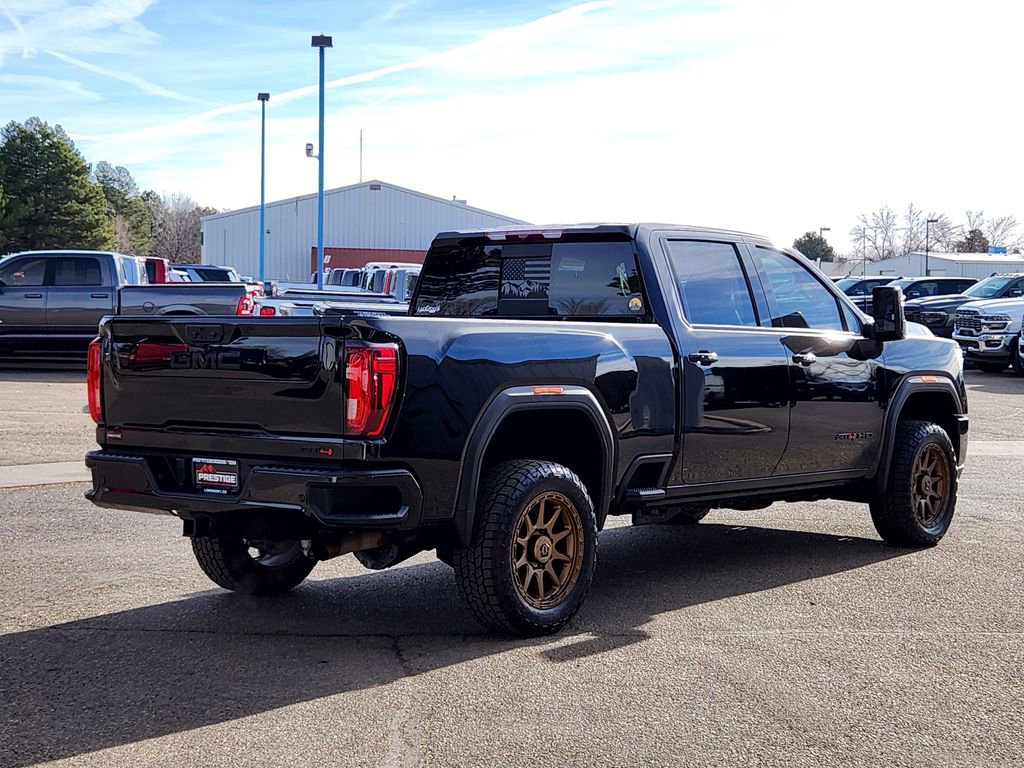 Used 2022 GMC Sierra 2500 AT4 w/ AT4 Preferred Package image 3