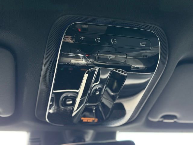 Used 2026 Mercedes-Benz GLC 300 4MATIC image 38