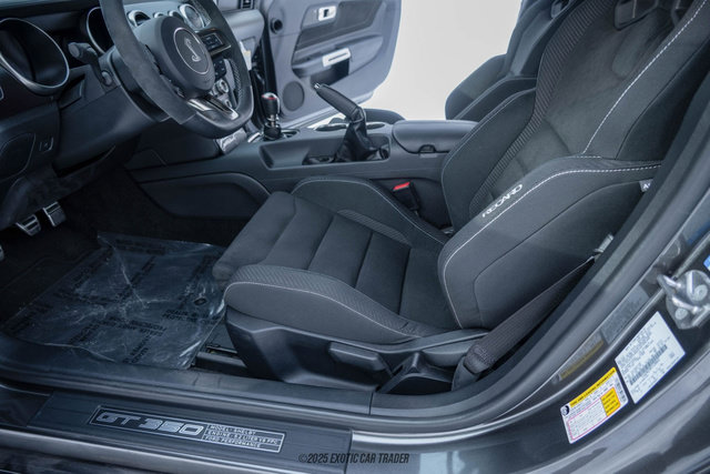 Used 2015 Ford Mustang Shelby GT350 RWD image 43