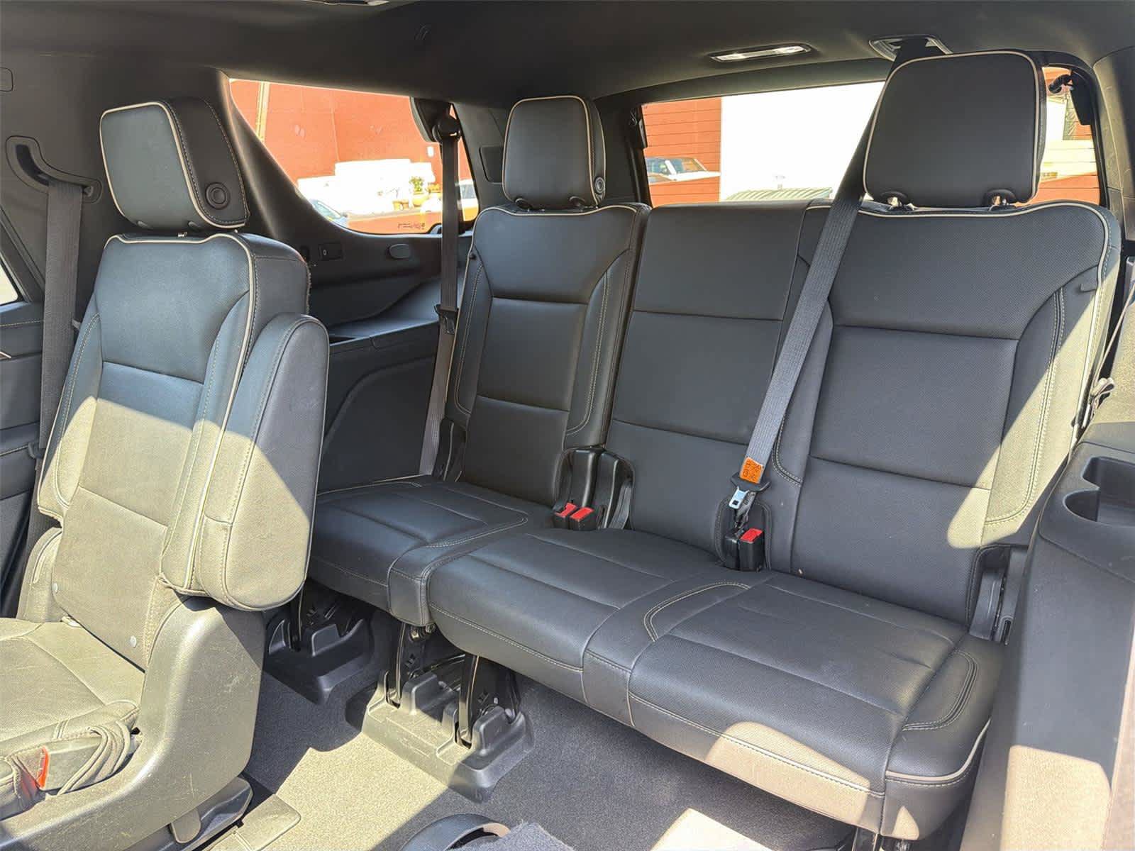 Used 2022 Chevrolet Tahoe Premier AWD/4WD image 42