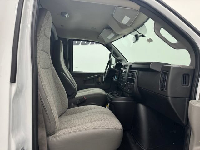 New 2026 Chevrolet Express 3500 w/ Power Convenience Package RWD image 35