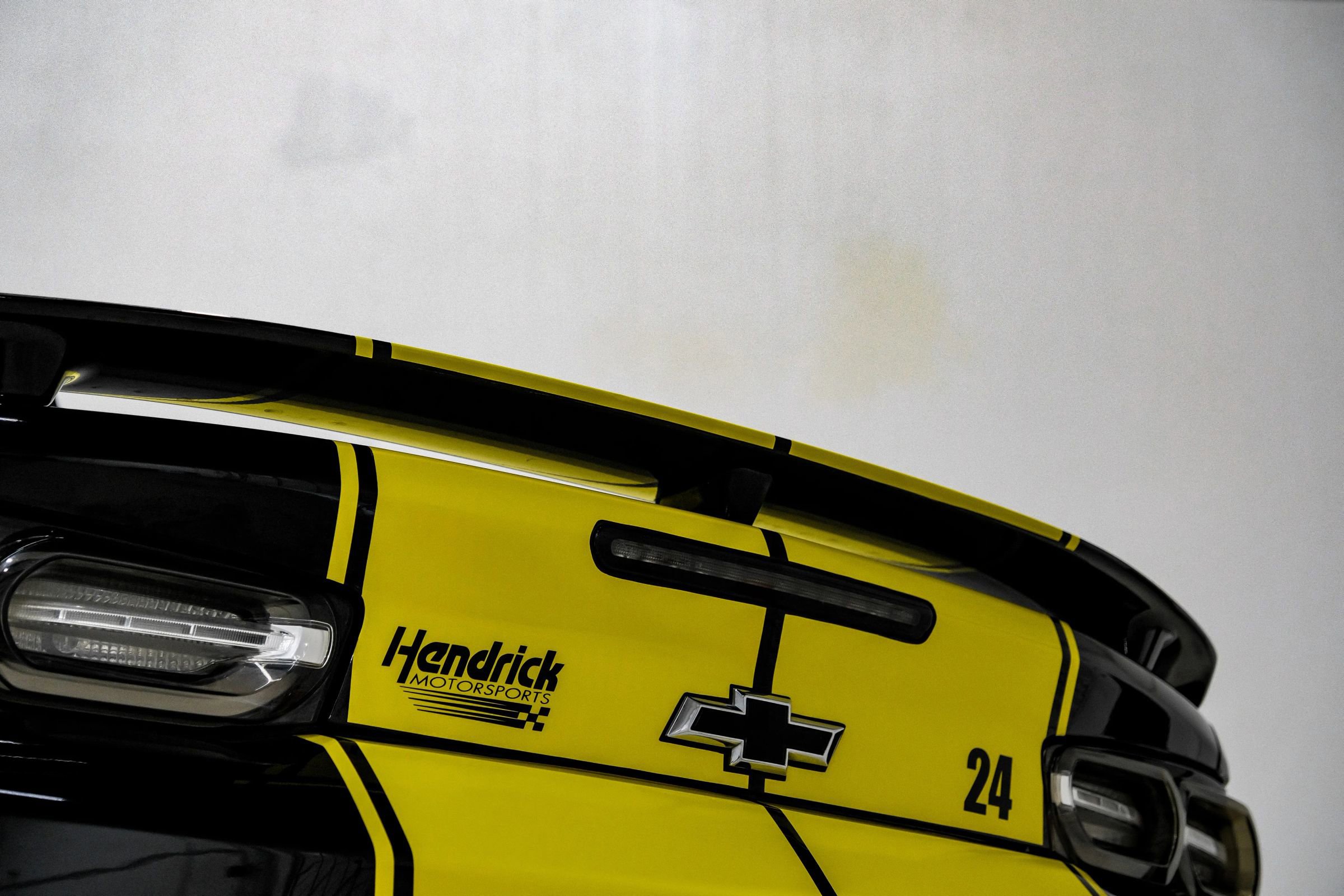 Used 2020 Chevrolet Camaro SS RWD image 65