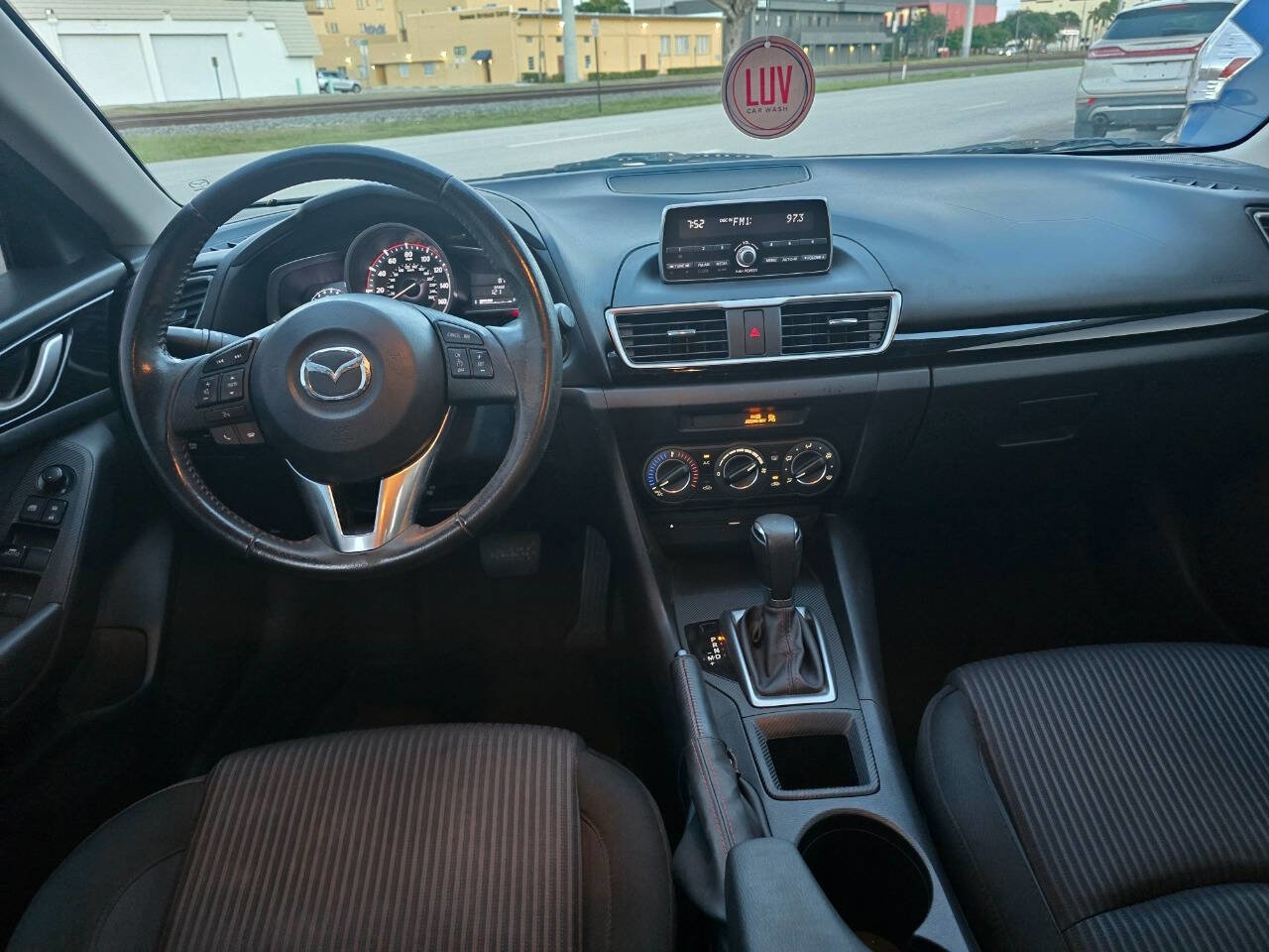 Used 2014 MAZDA MAZDA3 i Touring FWD image 12