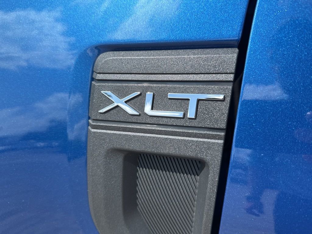 Used 2024 Ford Maverick XLT w/ XLT Luxury Package AWD/4WD image 3