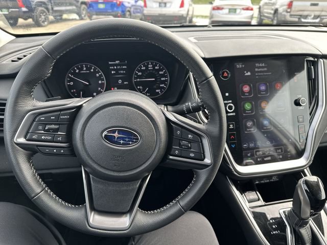 Used 2025 Subaru Outback Premium image 14
