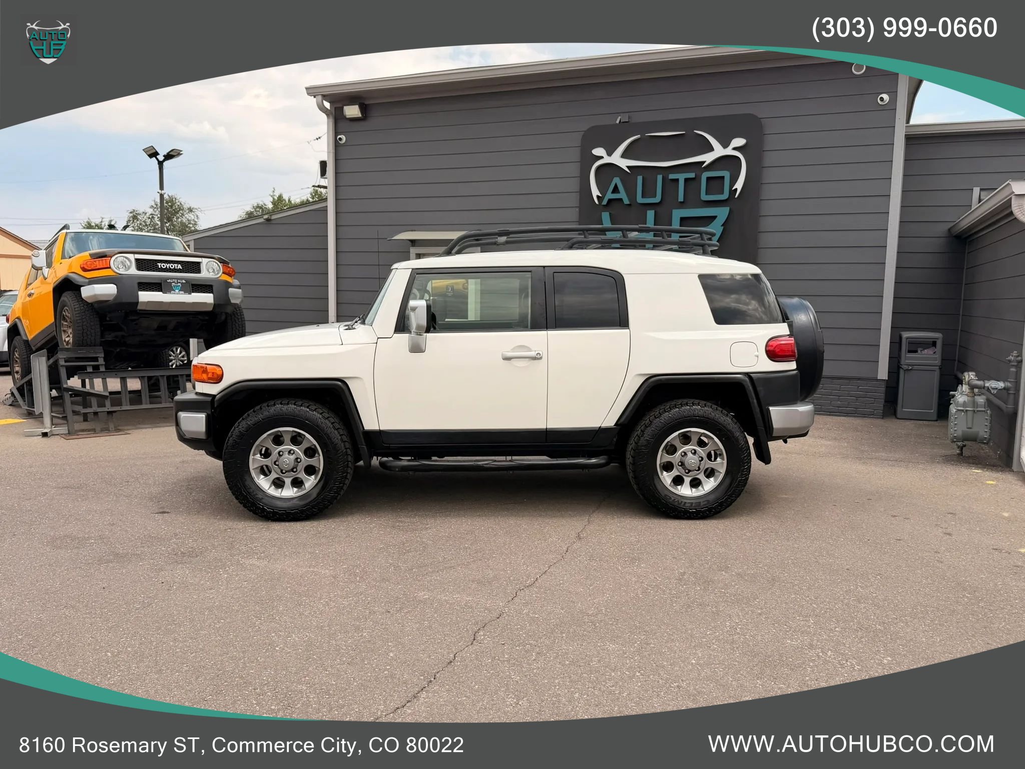 Used 2013 Toyota FJ Cruiser 4WD w/ Upgrade Pkg image 7
