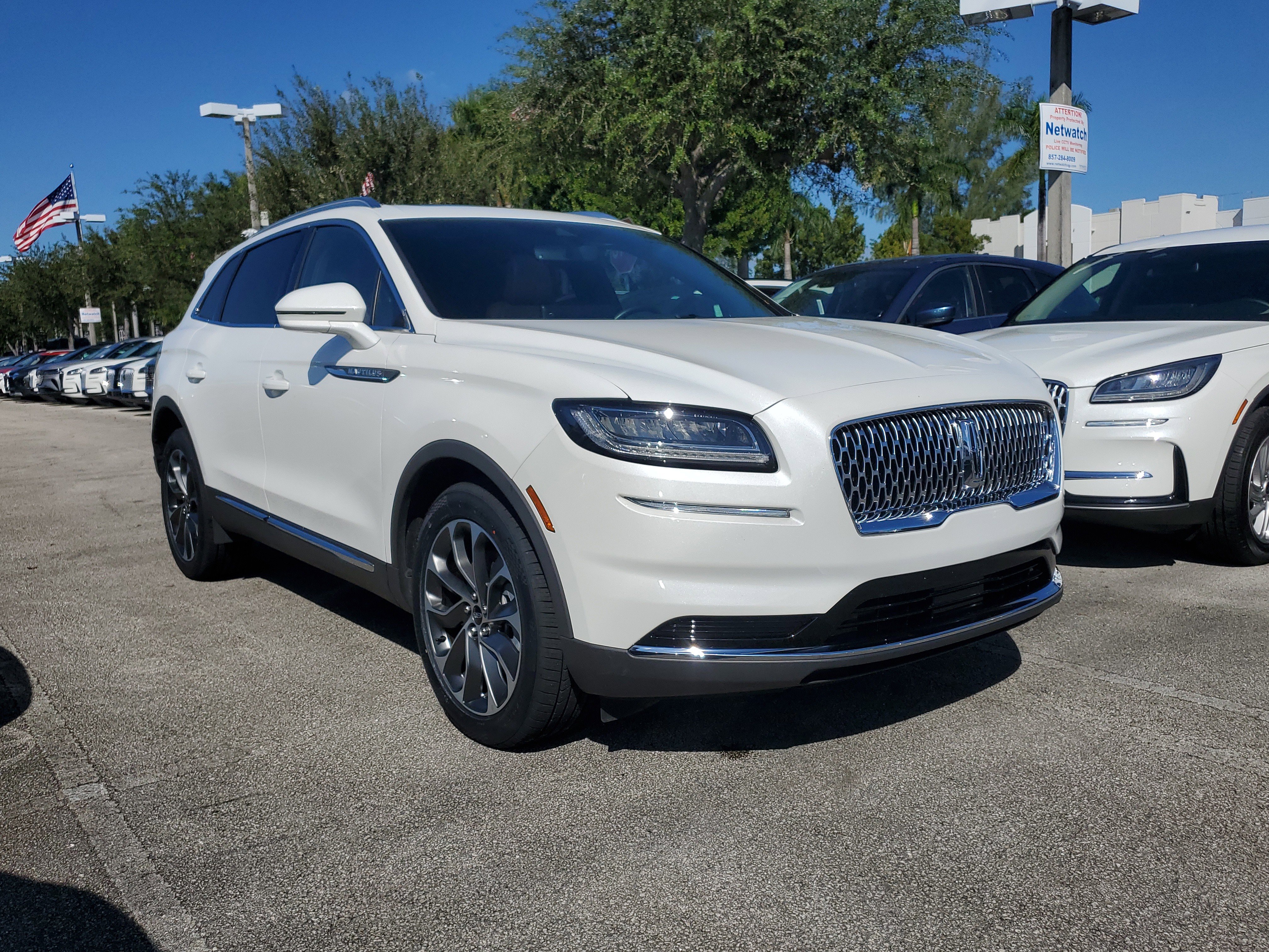 Certified 2023 Lincoln Nautilus Reserve image 28