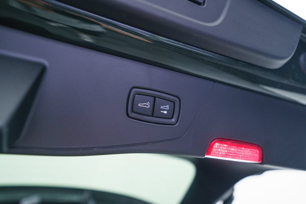 Used 2026 Porsche Cayenne Electric AWD/4WD image 50