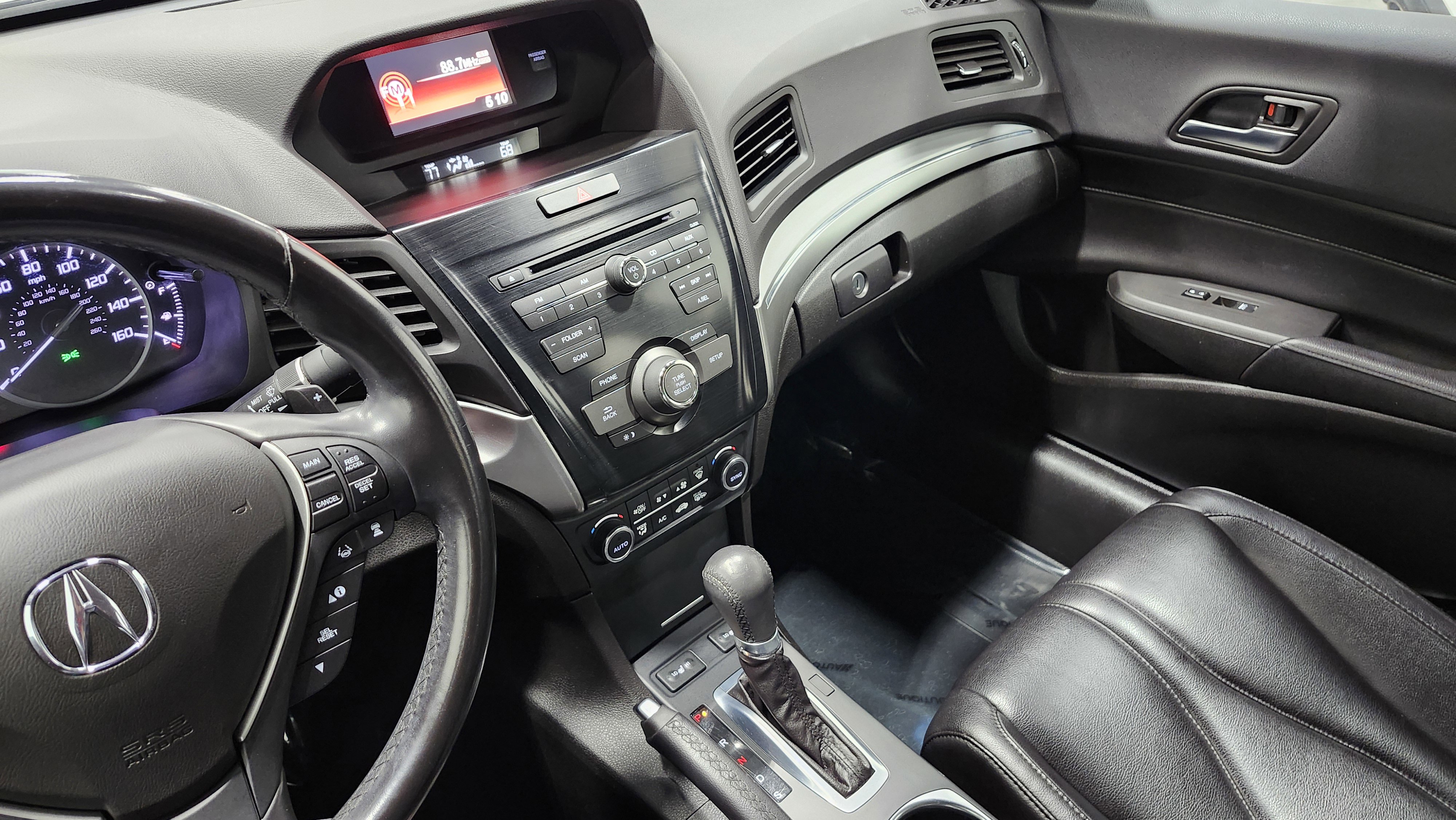 Used 2020 Acura ILX image 28