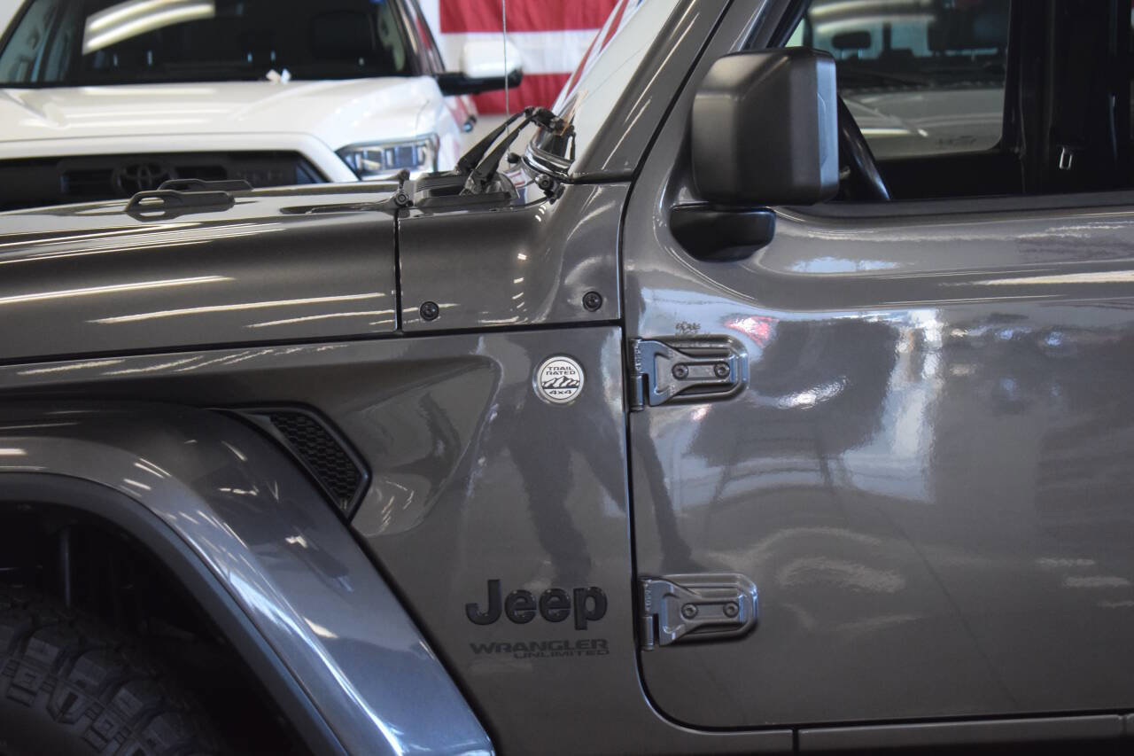 Used 2020 Jeep Wrangler Unlimited Sahara image 22