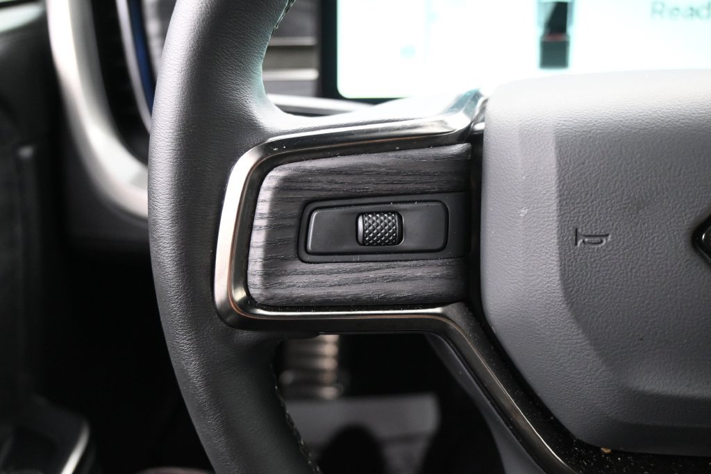 Used 2022 Rivian R1T Adventure AWD/4WD image 17