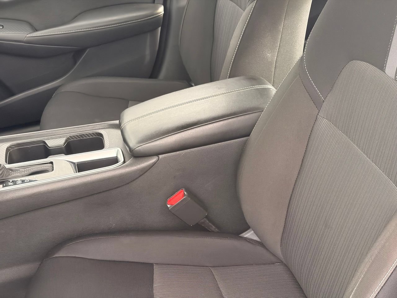Certified 2024 Nissan Sentra SV FWD image 20