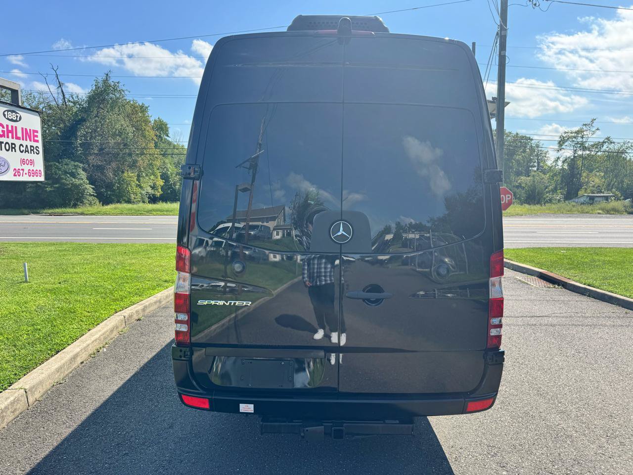 Used 2017 Mercedes-Benz Sprinter 3500 image 6