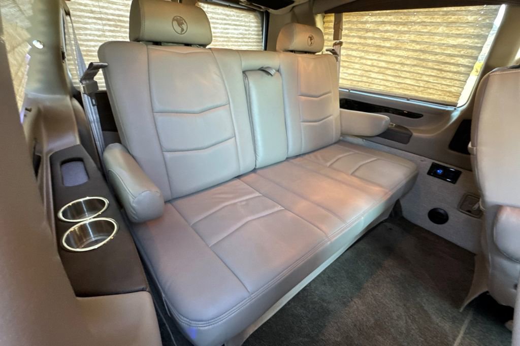 Used 2023 Chevrolet Express 2500 RWD image 17