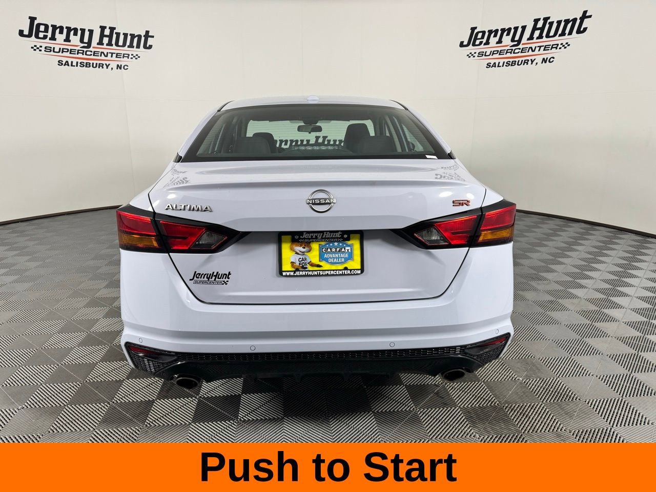 Used 2024 Nissan Altima 2.5 SR image 8
