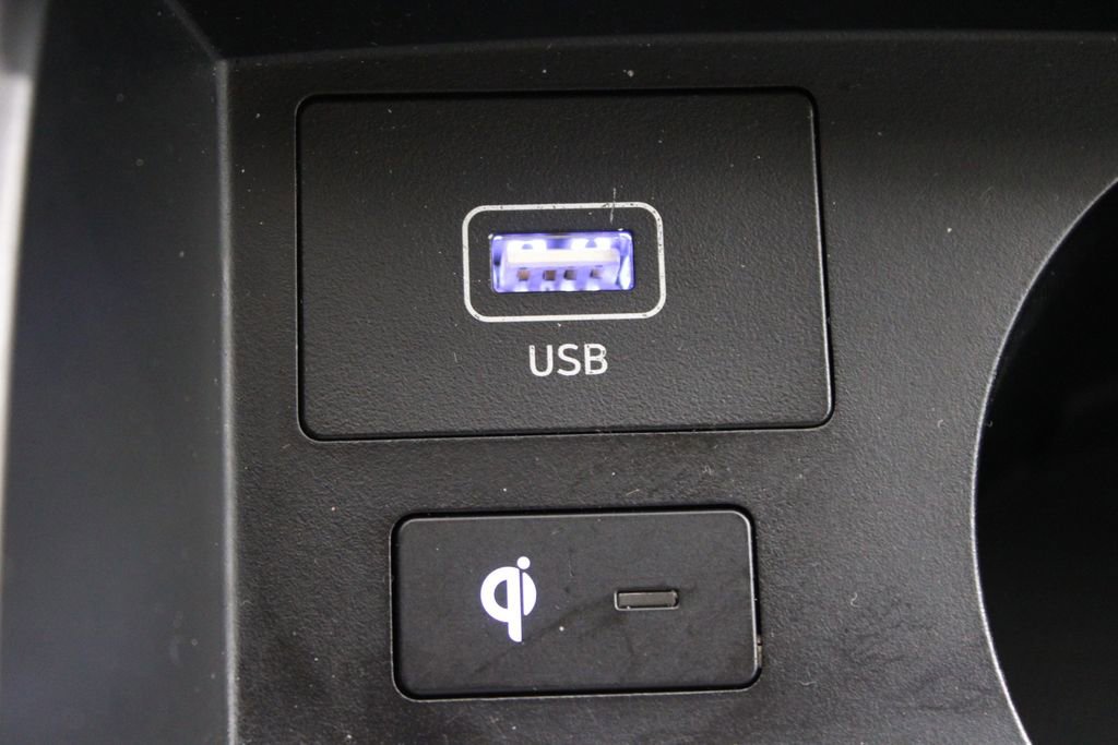 Used 2023 Hyundai Santa Fe SEL image 49