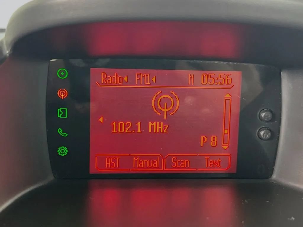 Used 2012 Ford Fiesta SES FWD image 14