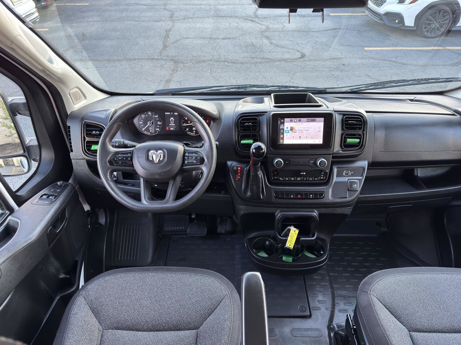 Used 2025 RAM ProMaster 2500 w/ Convenience Group FWD image 18