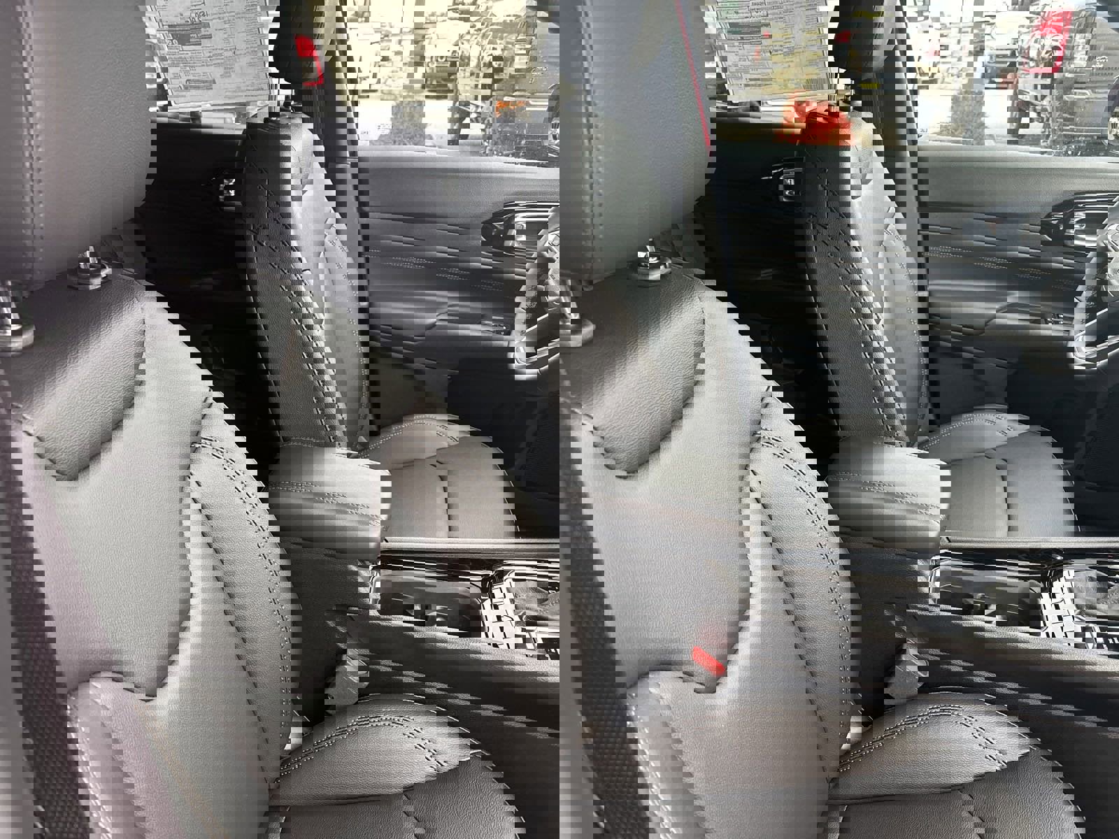 New 2024 Jeep Compass Limited image 28