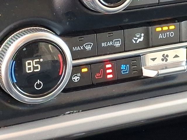 Used 2024 Ford Expedition XLT image 21