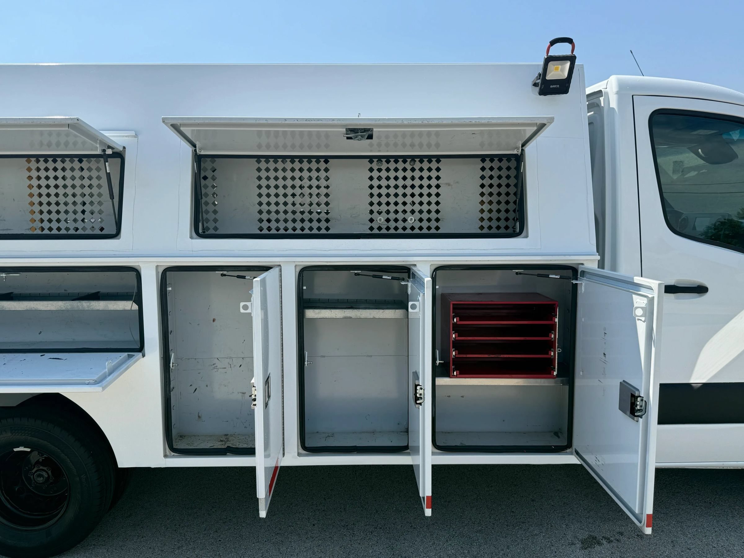 Used 2019 Freightliner Sprinter 3500 w/ Premium Package RWD image 10