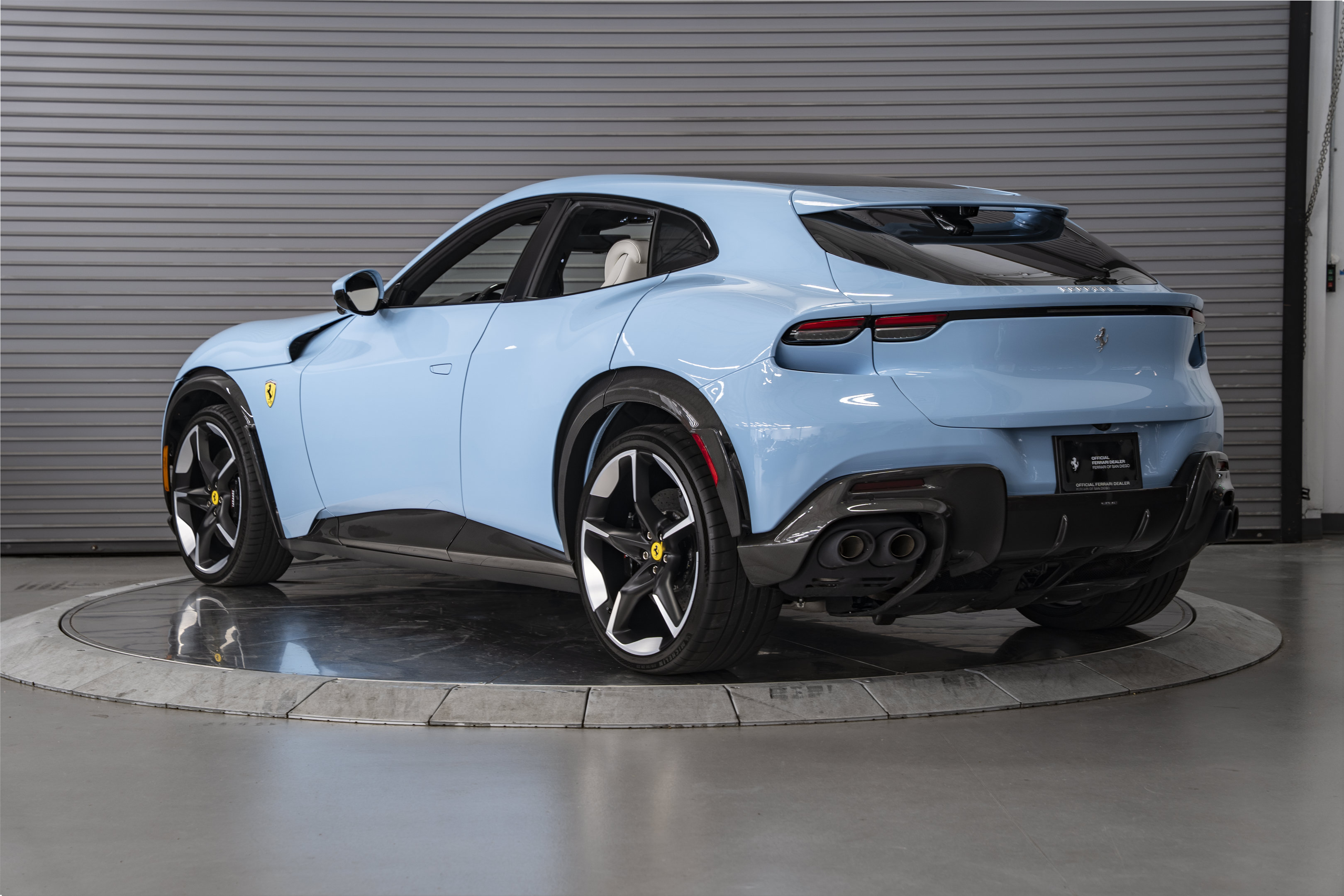 Used 2025 Ferrari Purosangue AWD/4WD image 3