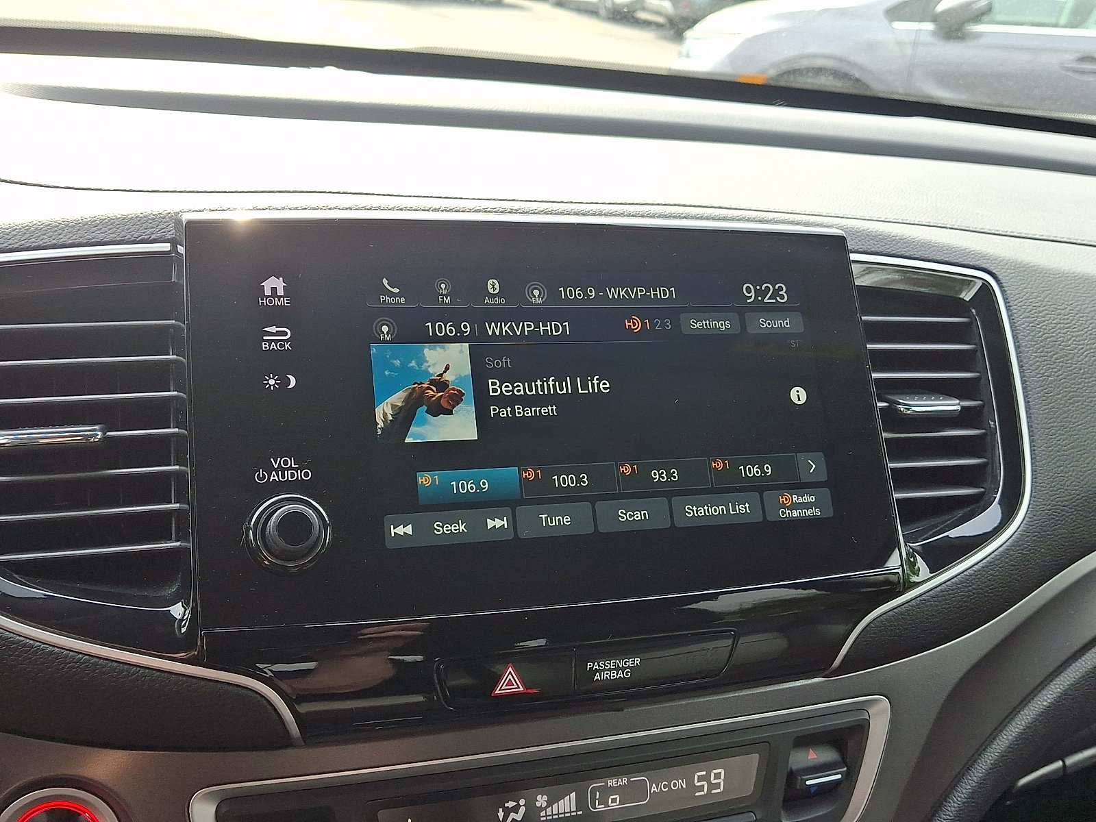 Certified 2022 Honda Pilot Special Edition image 16